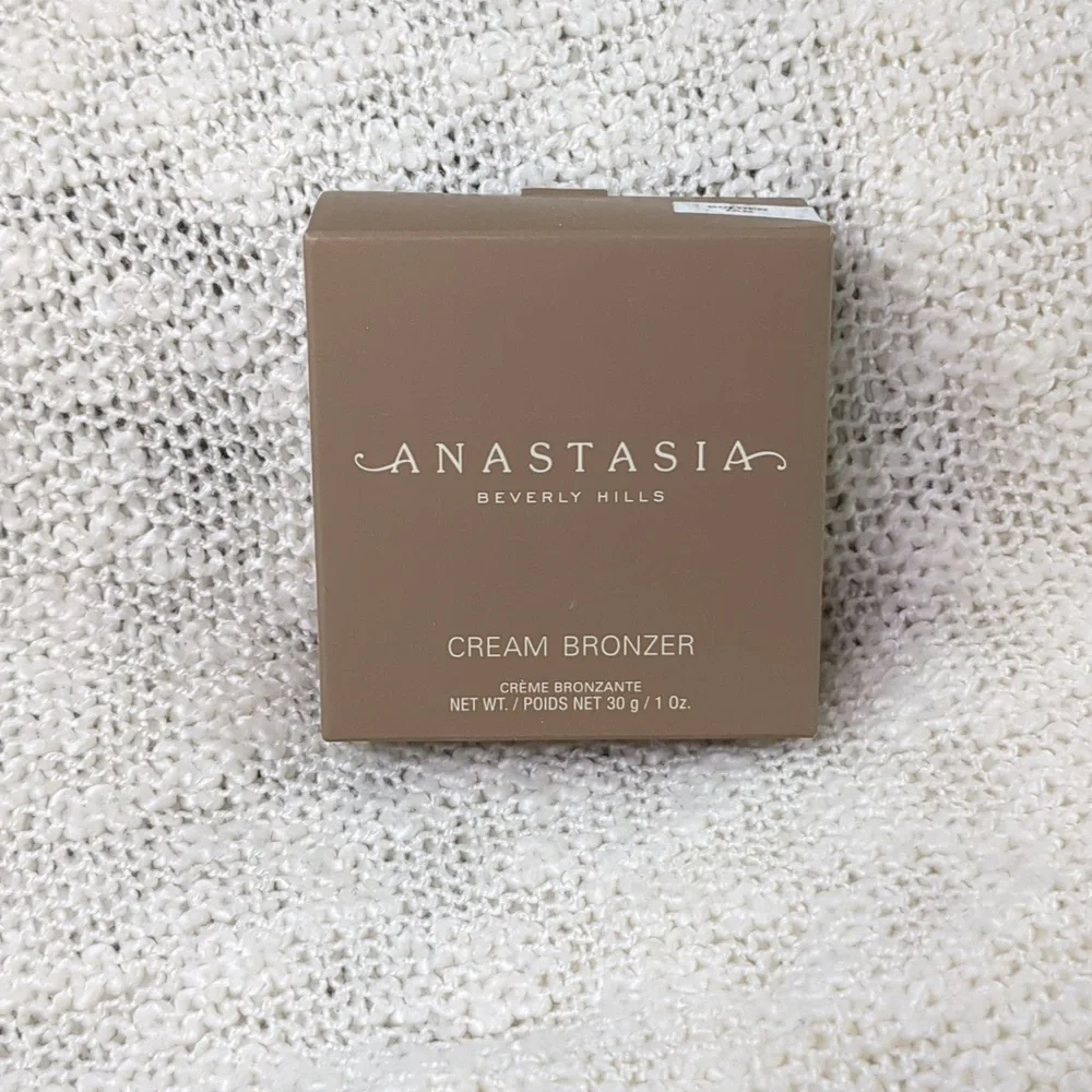 Anastasia Beverly Hills Cream Bronzer in Golden Tan, 30ml/1.0oz